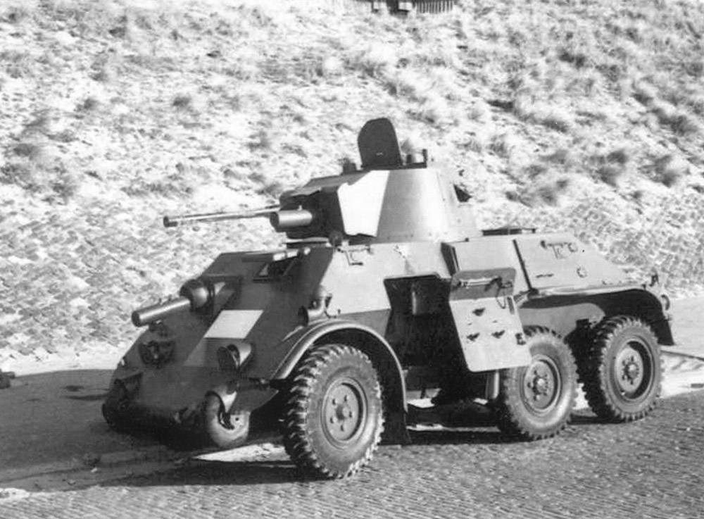 Бронеавтомобиль DAF M.39