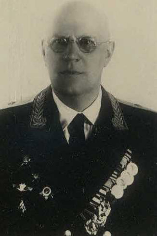 Степанов Юрий Александрович