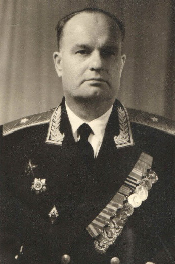 Лучшев Иван Иванович