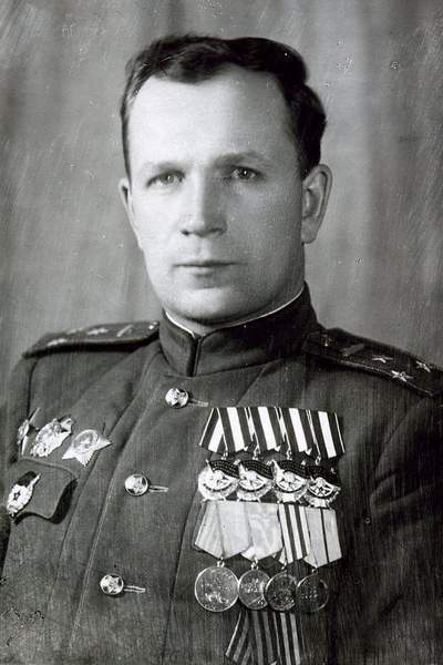 Пискарев Пётр Васильевич. Снимок выполнен в 1947 г. во время обучения в академии.