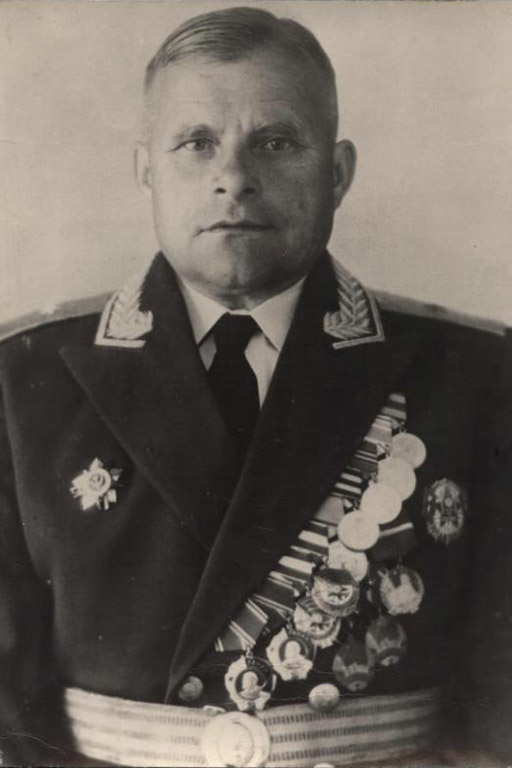Ажгибков Василий Васильевич
