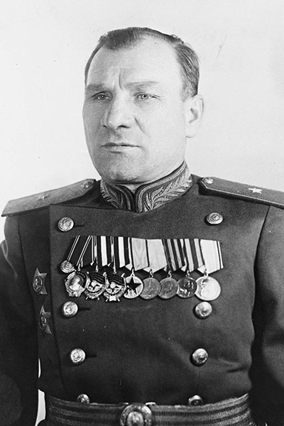 Лебедев Виктор Григорьевич
